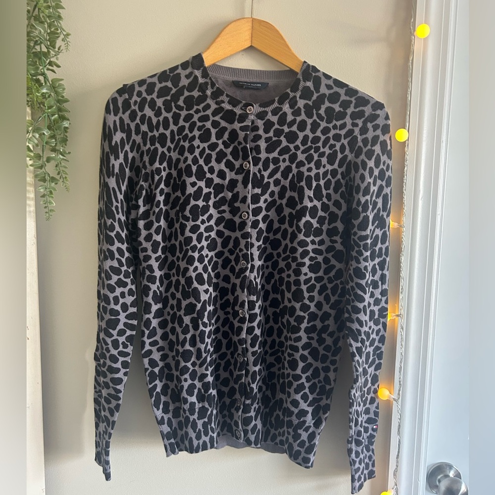 Tommy Hilfiger Leopard Print Cardigan Sweater size small